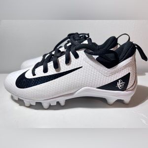 Nike Boys Alpha Huarache 7 BQ4181-108 White Football Cleats Shoes Size 1.5Y